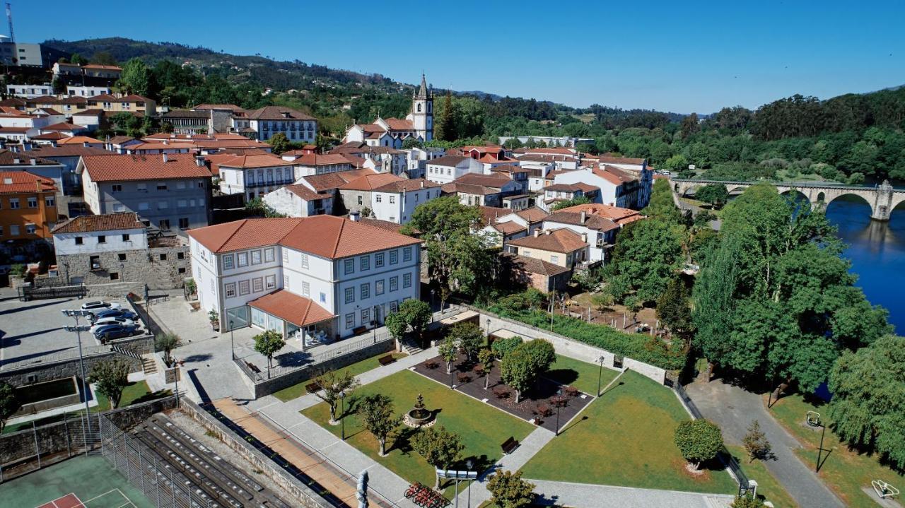 Hotel Fonte Velha Ponte da Barca Bagian luar foto
